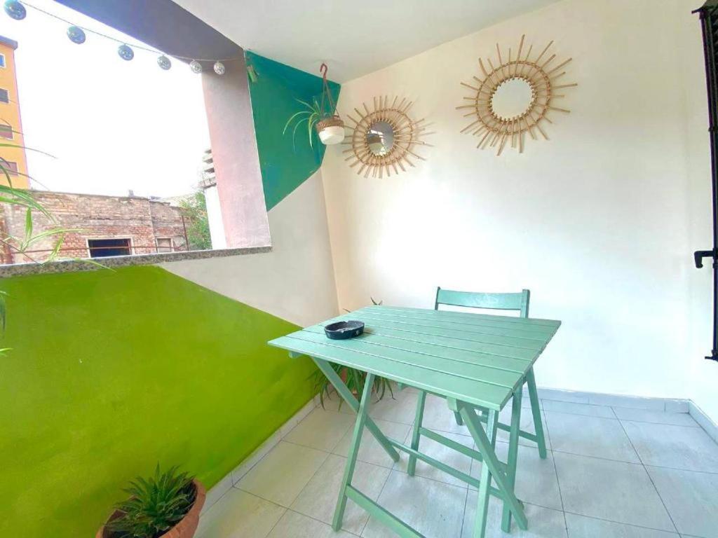 Conte Rosso House Con Terrazza In Coorte Tranquilla A Due Passi Da Stazione E Metropolitana Lambrate Mailand